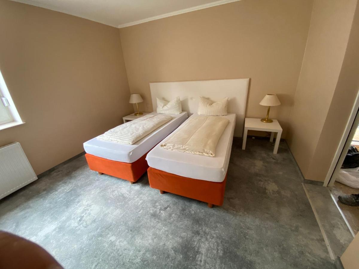 זנדה Hotel Fuerstenhof מראה חיצוני תמונה